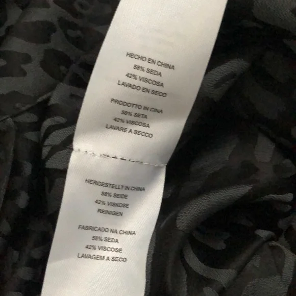 NWT.  Equipment Silk Wide Leg Pants. Very sexy and feminine silk fabric! - Picture 7 of 8